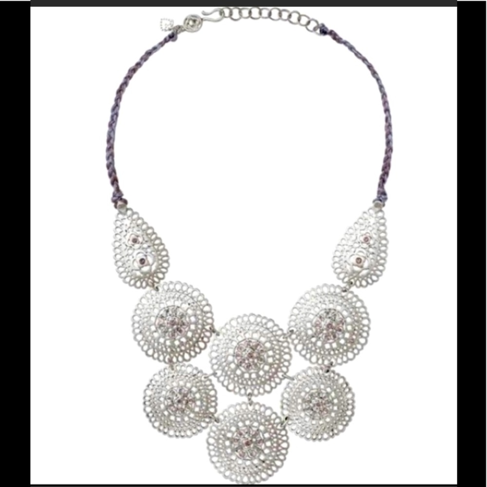 STELLA & DOT MEDINA BIB NECKLACE